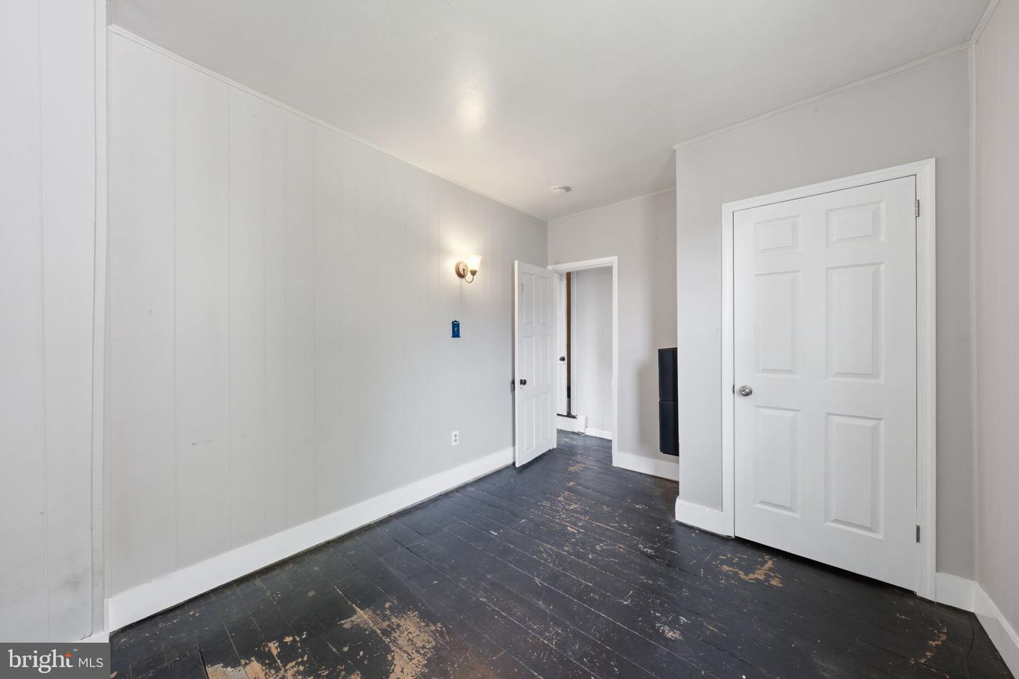 27 Spruce St Property Photo 19