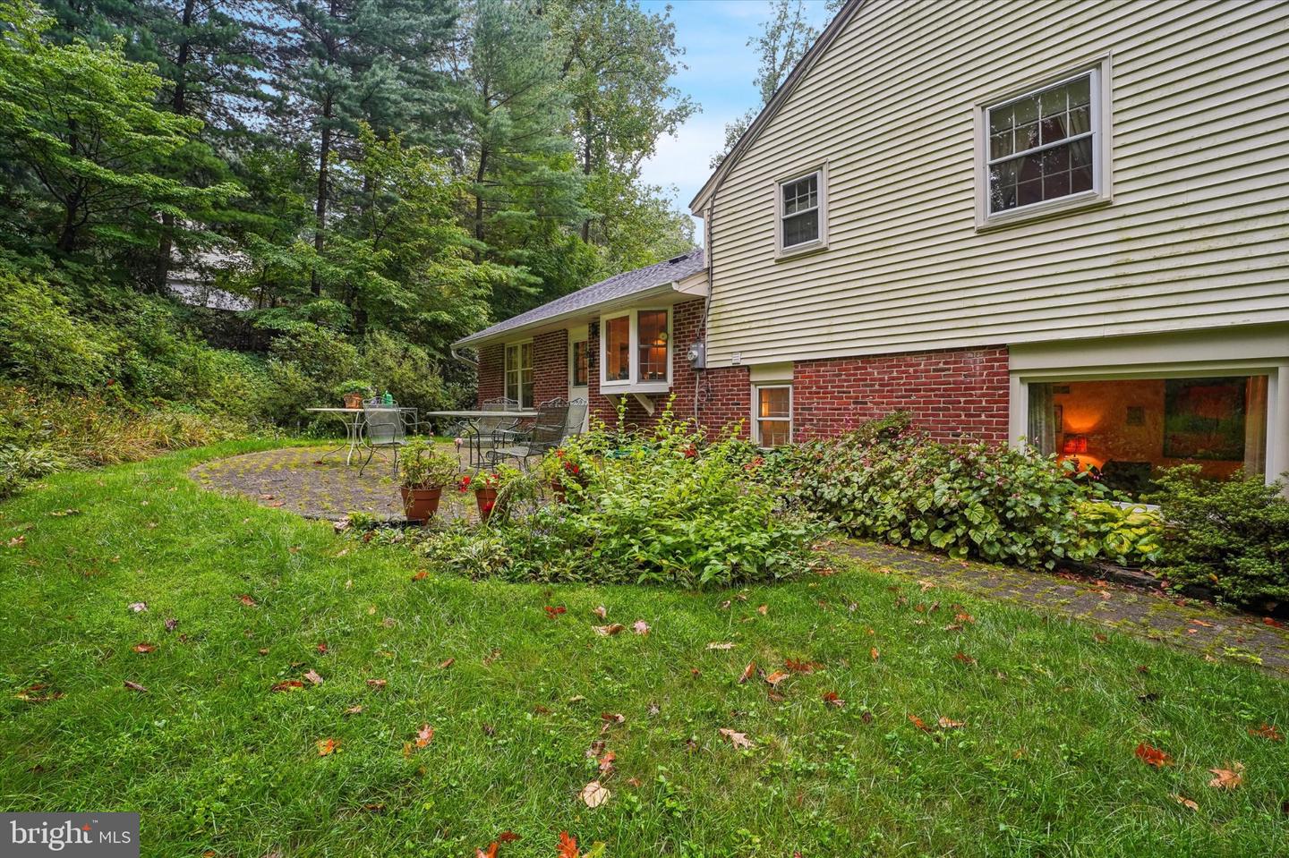 726 Old State Rd Property Photo 23