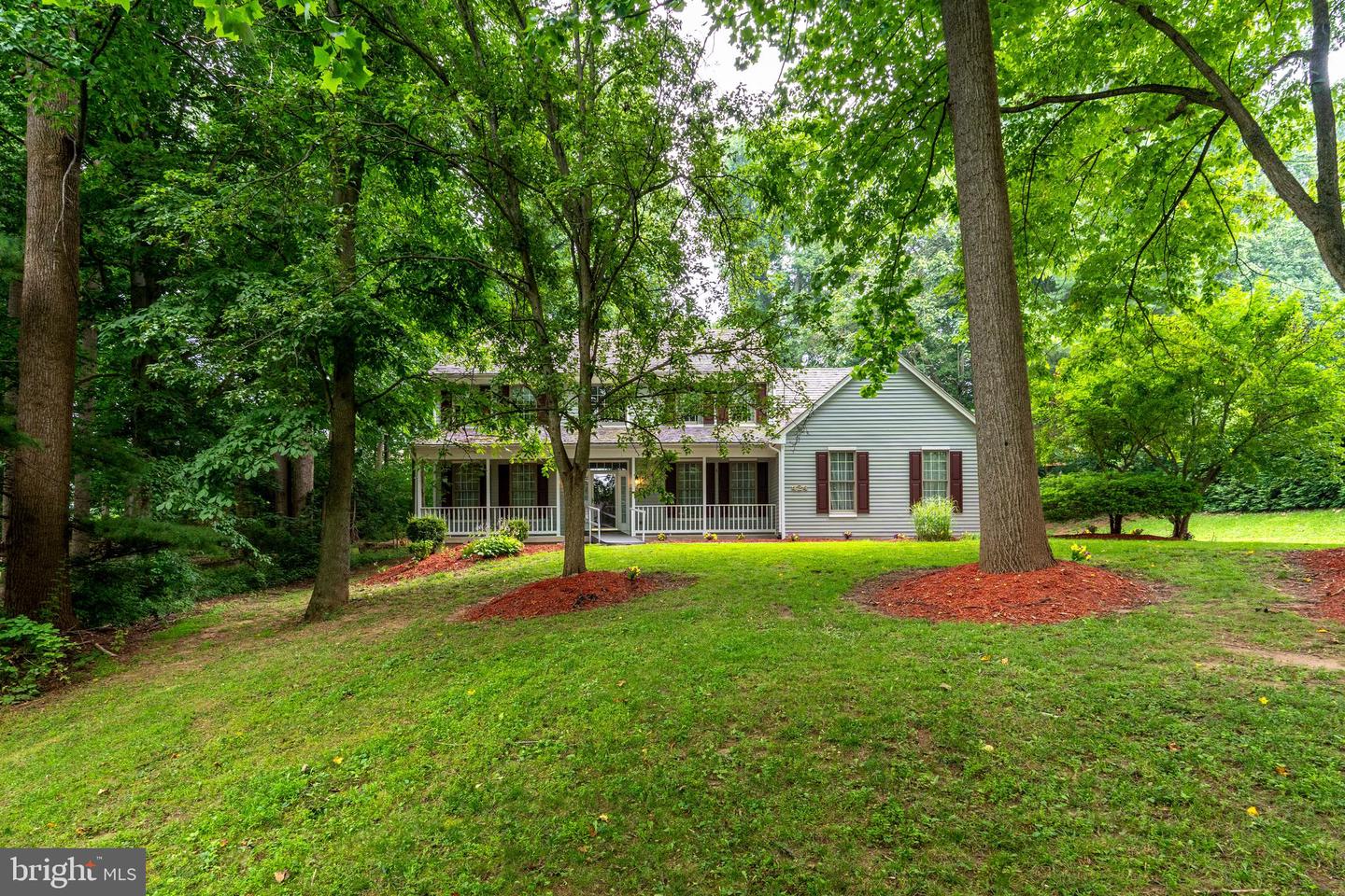 424 Buttonwood Rd Property Photo 2