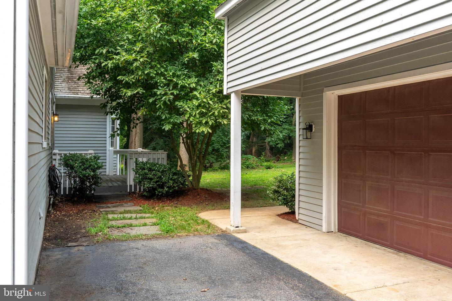 424 Buttonwood Rd Property Photo 8