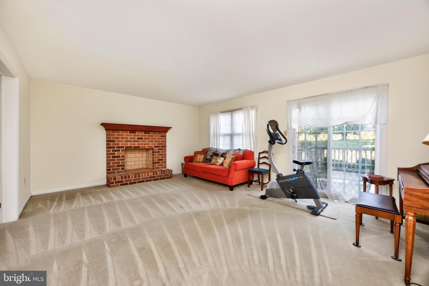 1671 Bow Tree Dr Property Photo 11