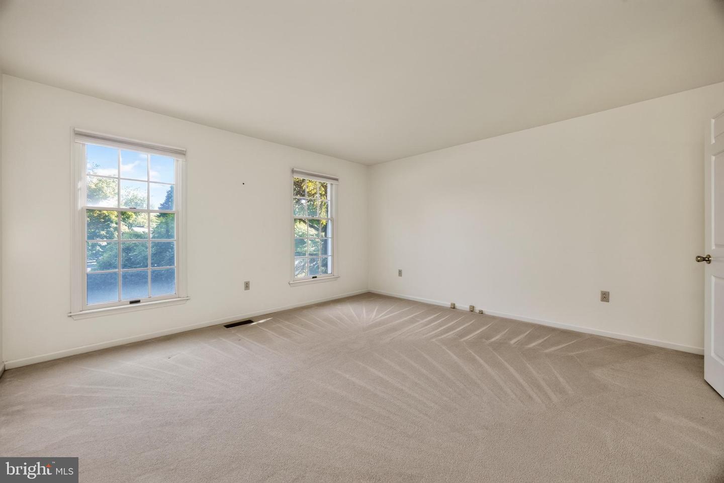 1671 Bow Tree Dr Property Photo 14