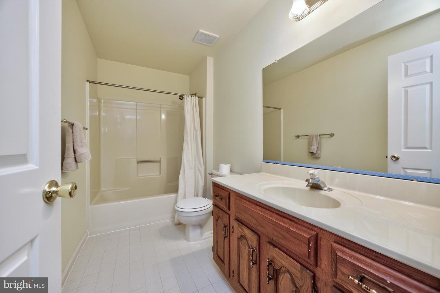 1671 Bow Tree Dr Property Photo 28