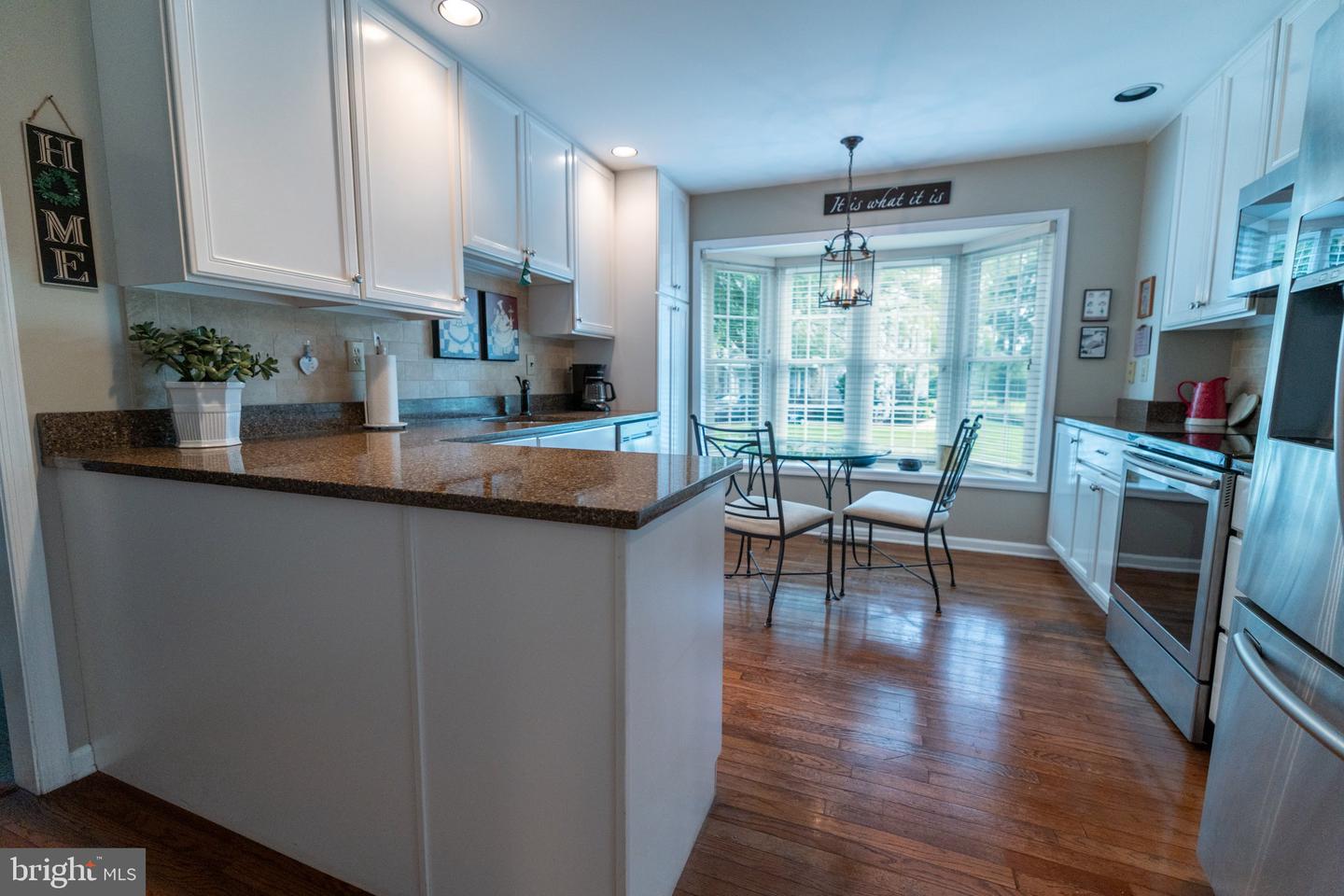310 Newport Pl Property Photo 13