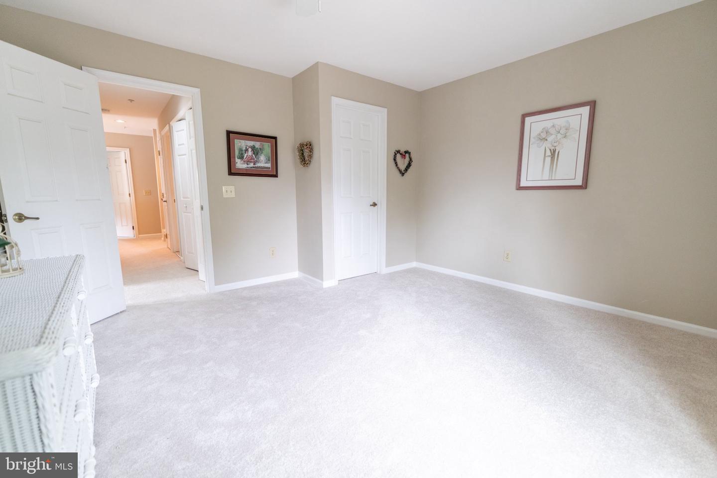 310 Newport Pl Property Photo 28