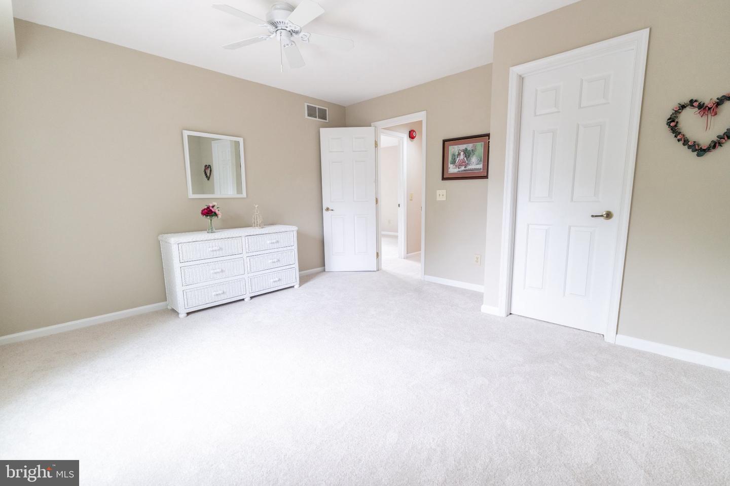 310 Newport Pl Property Photo 29