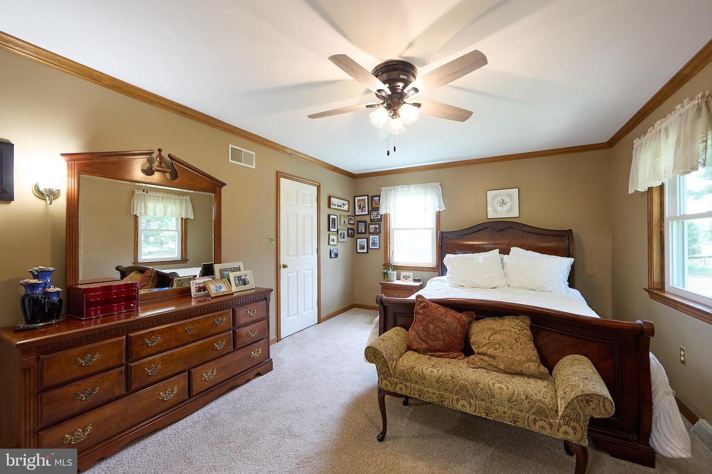 106 Stephen Ln Property Photo 10