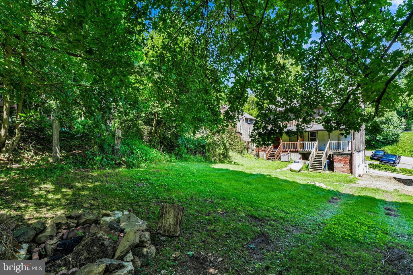 62 Irish Ln Property Photo 14