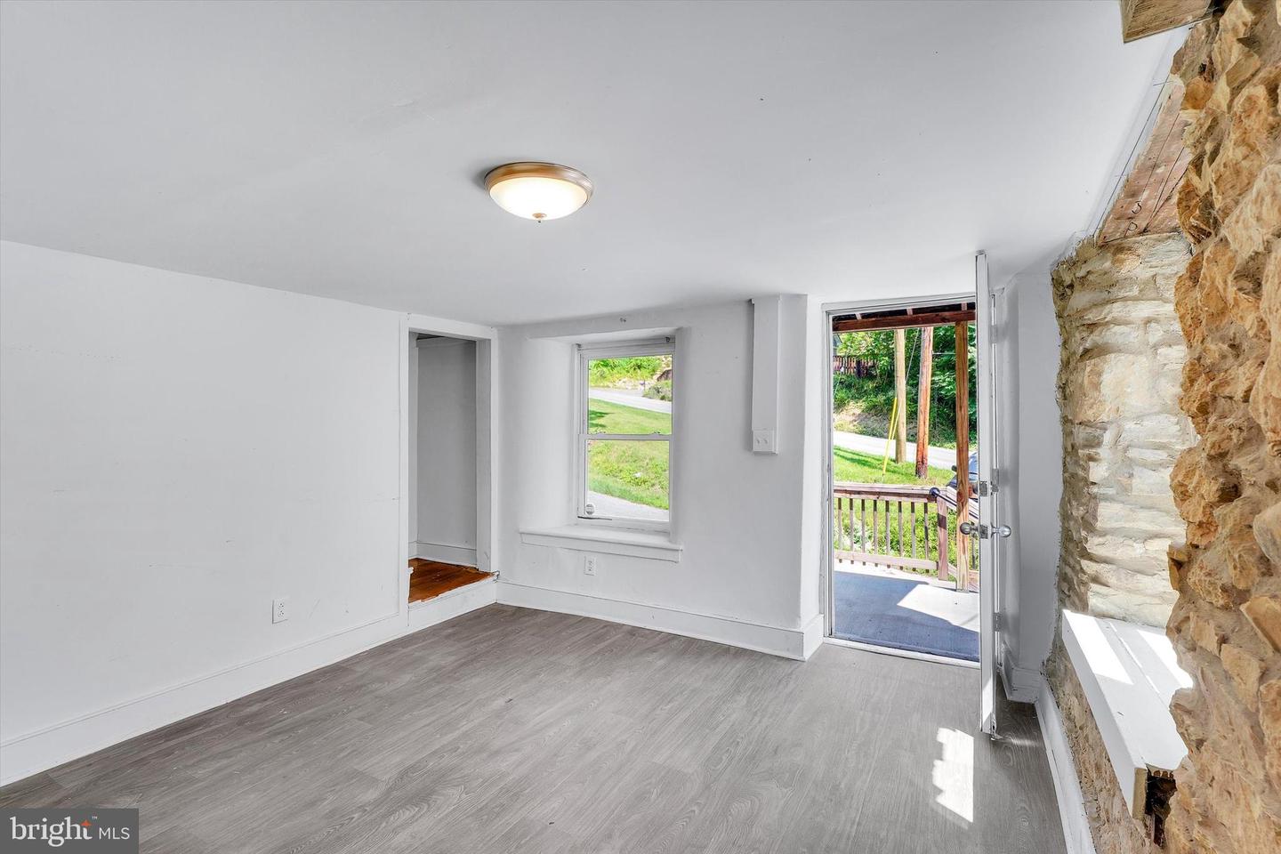 62 Irish Ln Property Photo 16