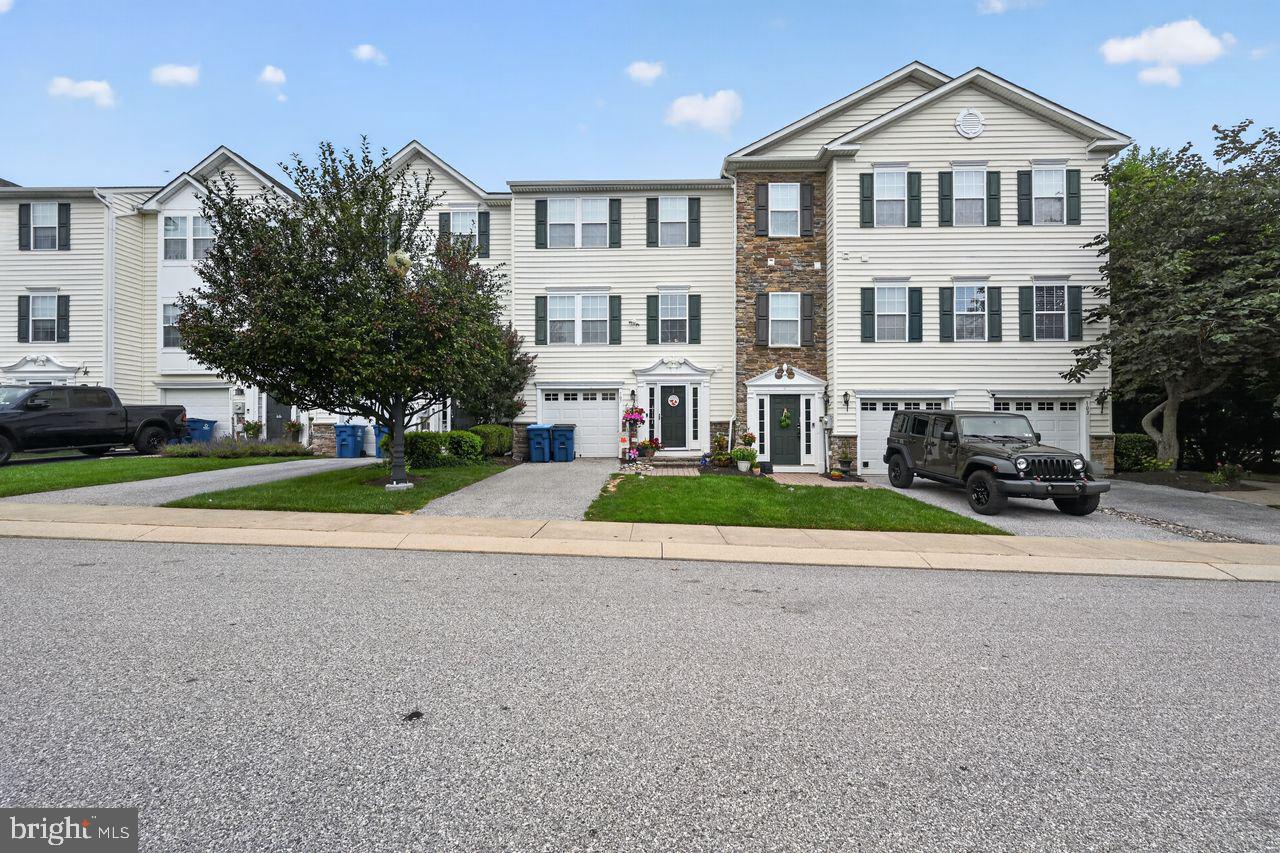 107 Larose Dr #107 Property Photo 1