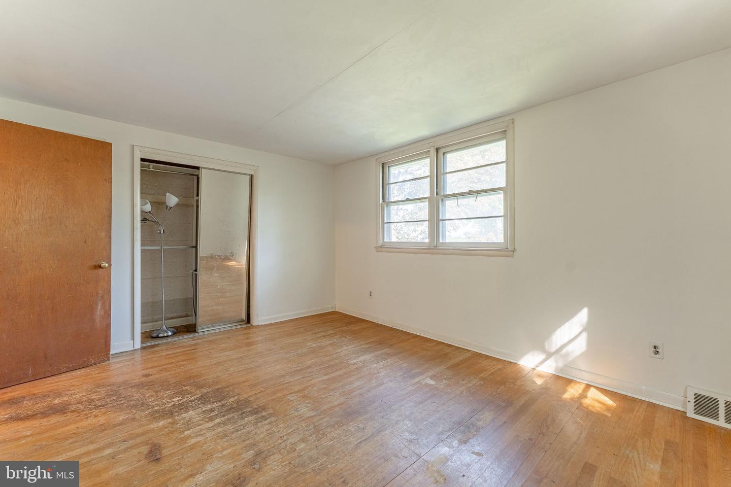1304 Mary Jane Ln Property Photo 18