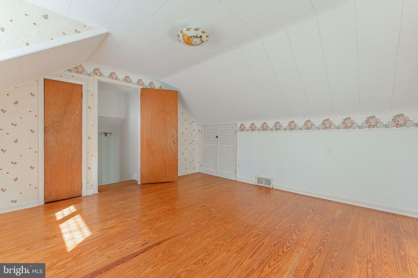 1304 Mary Jane Ln Property Photo 32