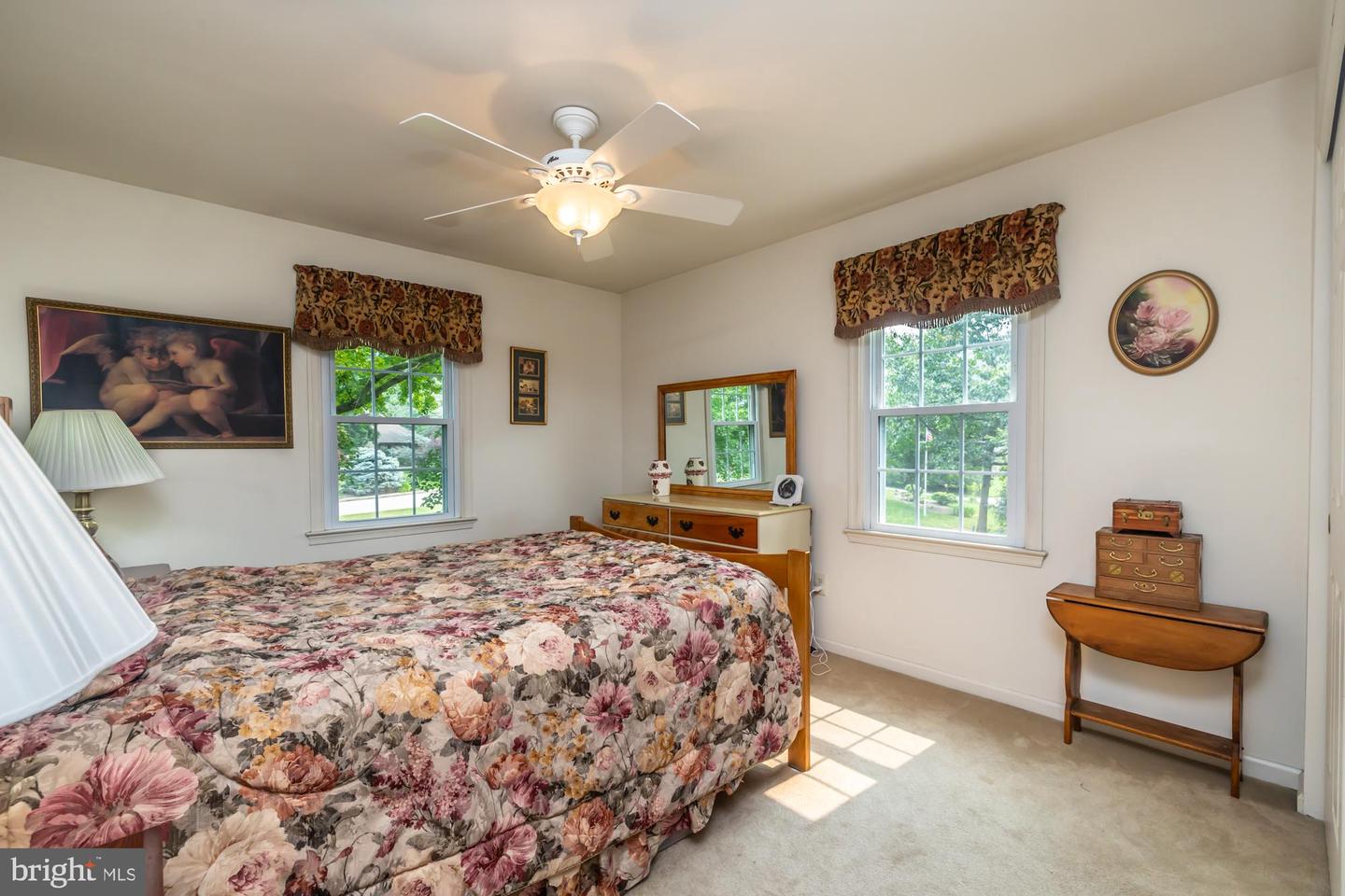 1466 Grove Ave Property Photo 48