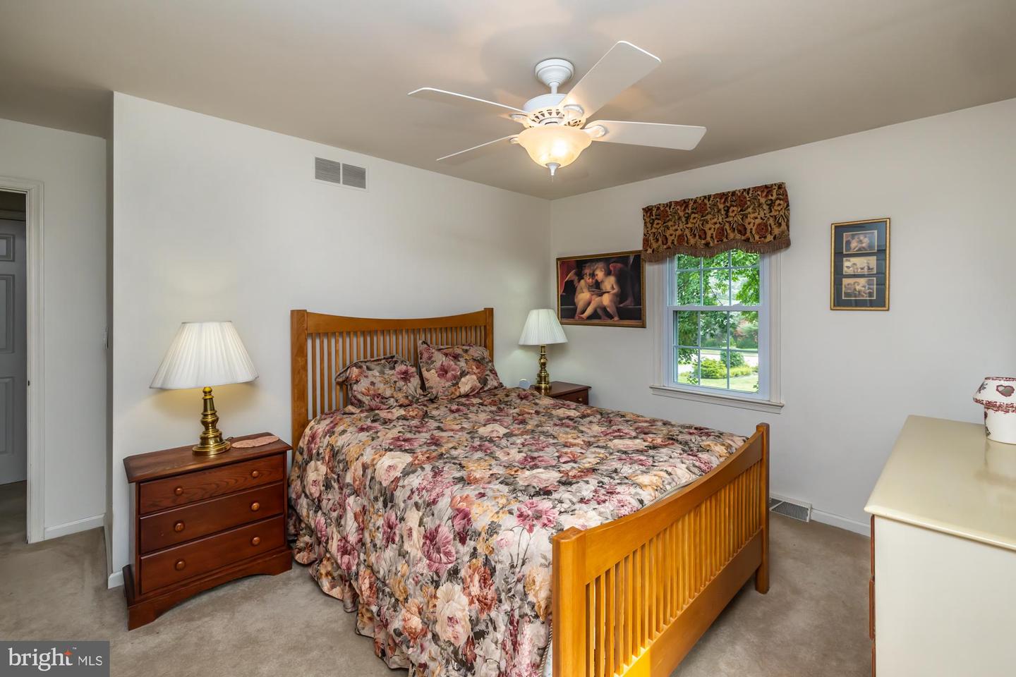 1466 Grove Ave Property Photo 49