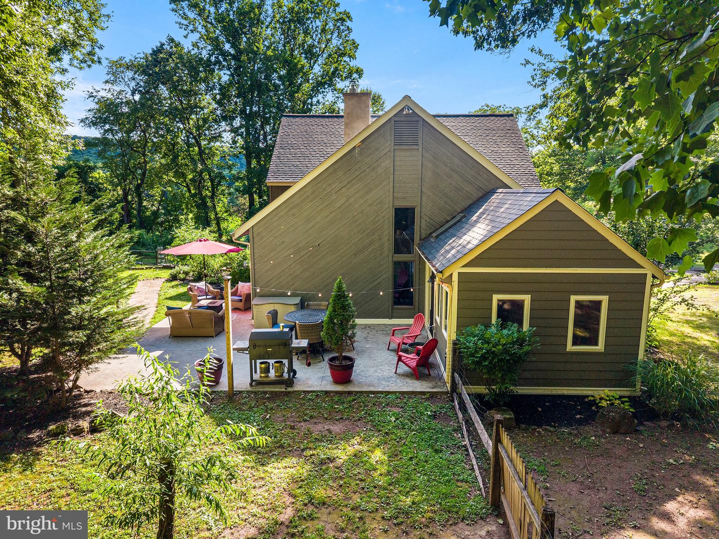 1848 Unionville Rd Property Photo 3