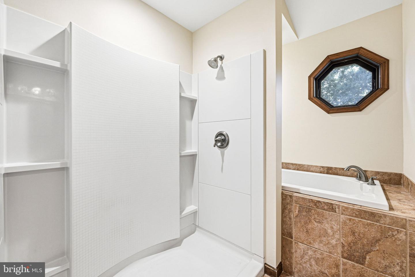1848 Unionville Rd Property Photo 27
