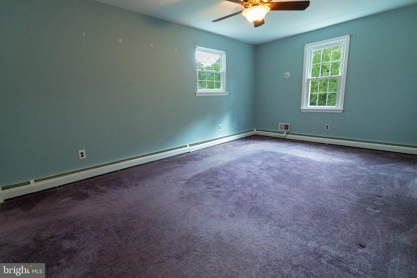 1141 School House Ln Property Photo 9