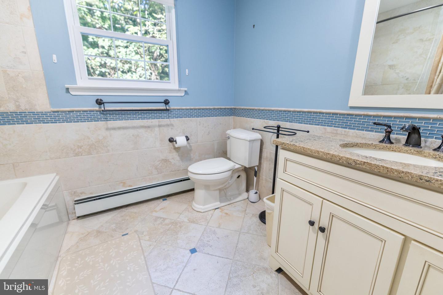 1141 School House Ln Property Photo 16