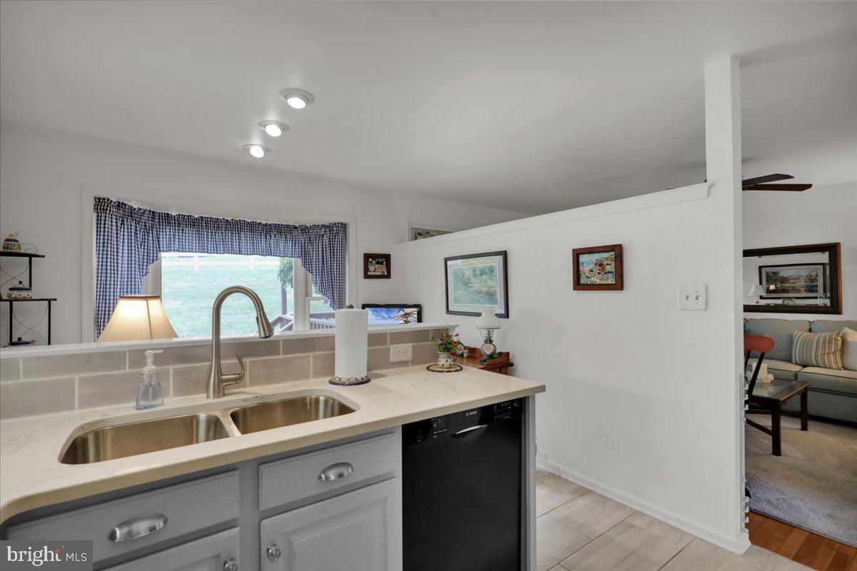 116 Steeplechase Dr Property Photo 10