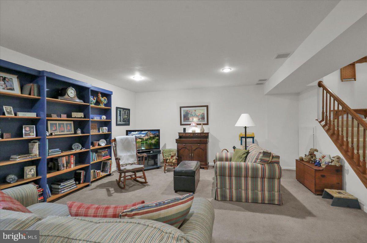116 Steeplechase Dr Property Photo 25