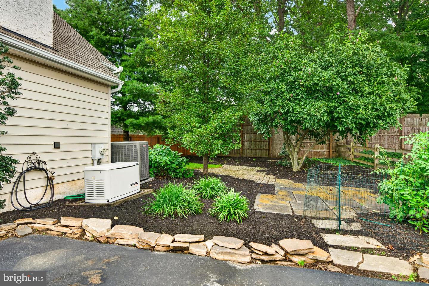 1003 Hidden Hollow Ln Property Photo 75