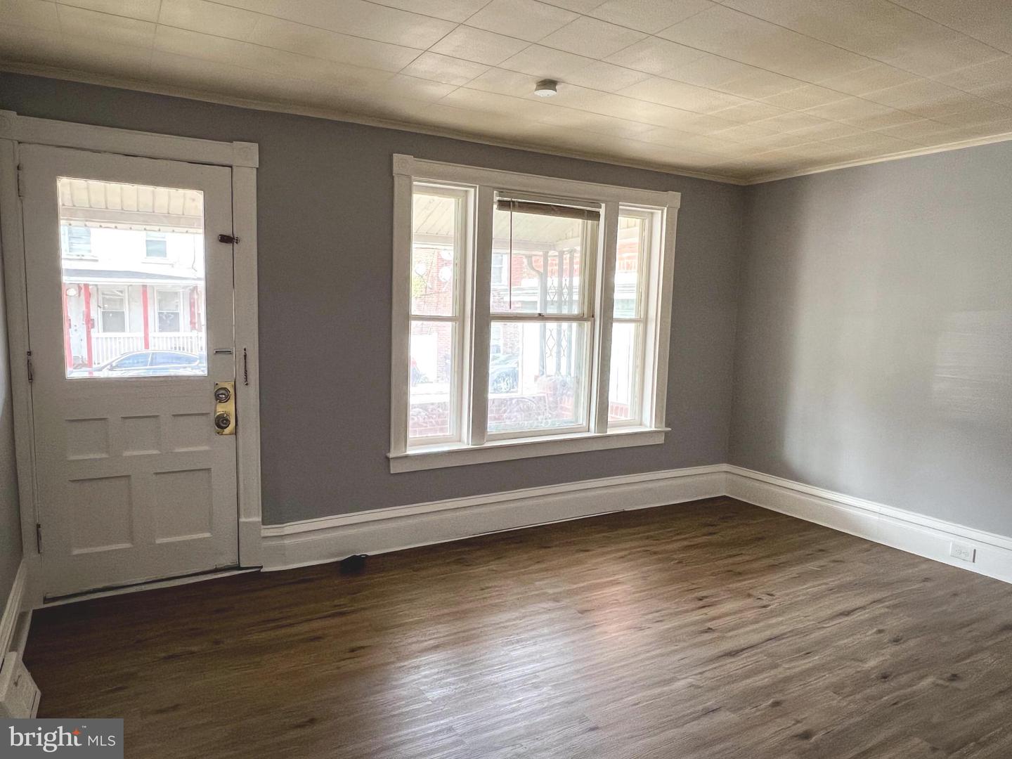 312 Charles St Property Photo 2