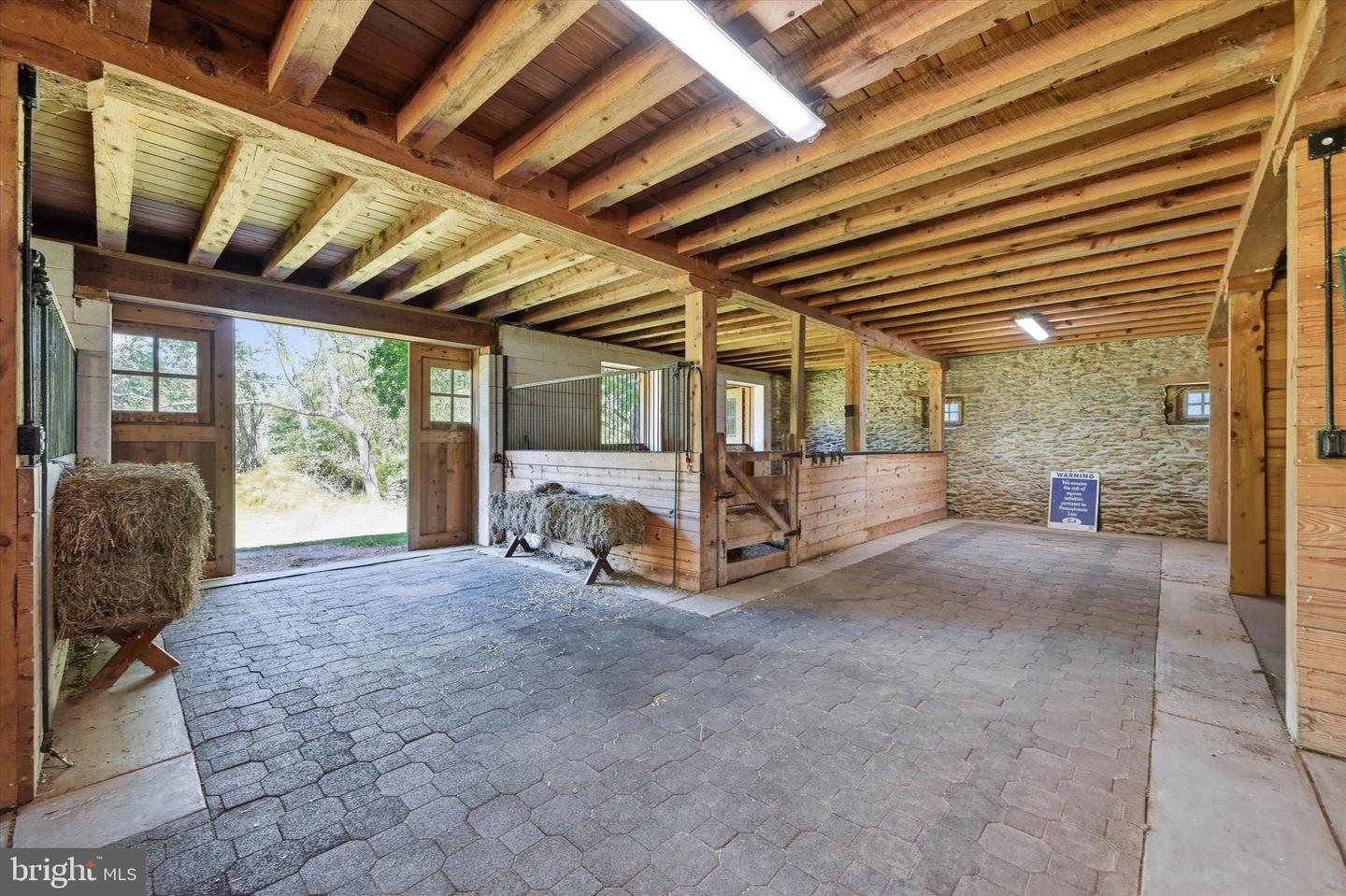 2275 Strasburg Rd Property Photo 11