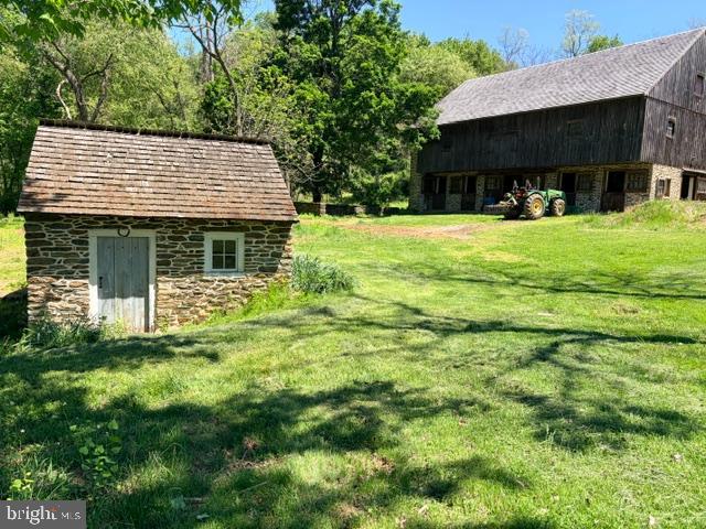 2275 Strasburg Rd Property Photo 24