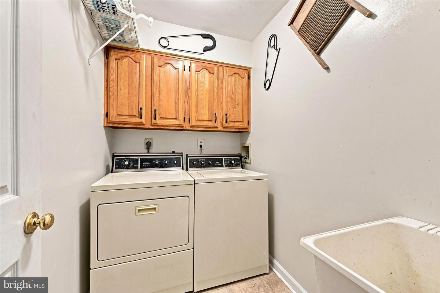 1 Balmoral Dr Property Photo 39