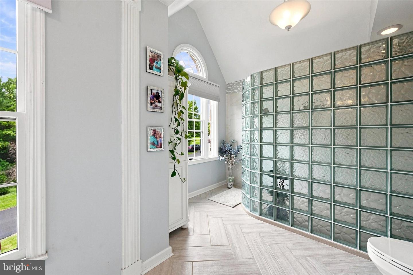 1 Balmoral Dr Property Photo 43
