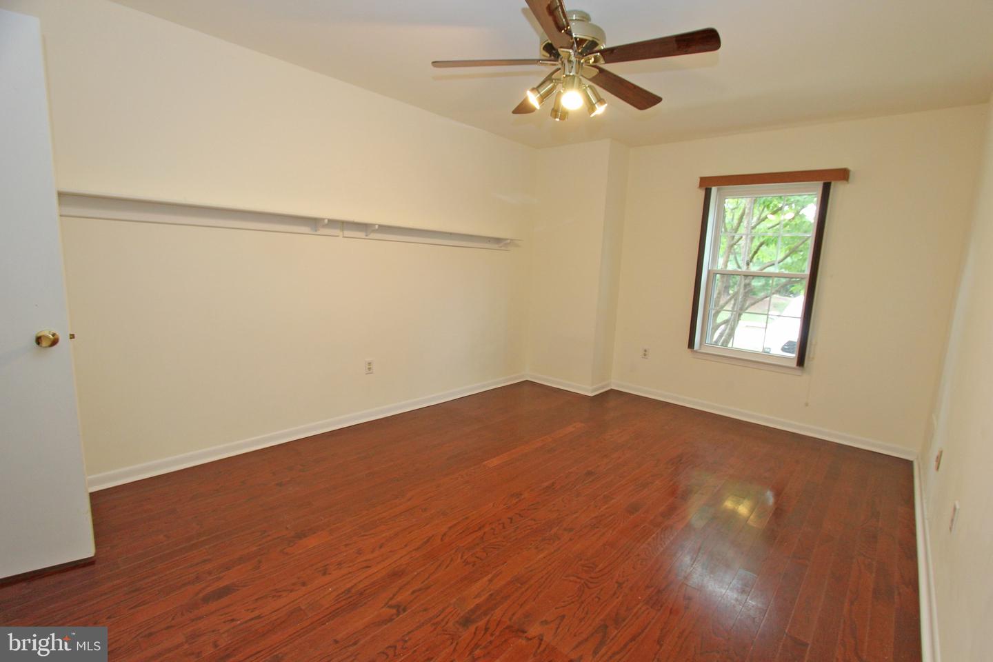 185 Valley Stream Cir Property Photo 12