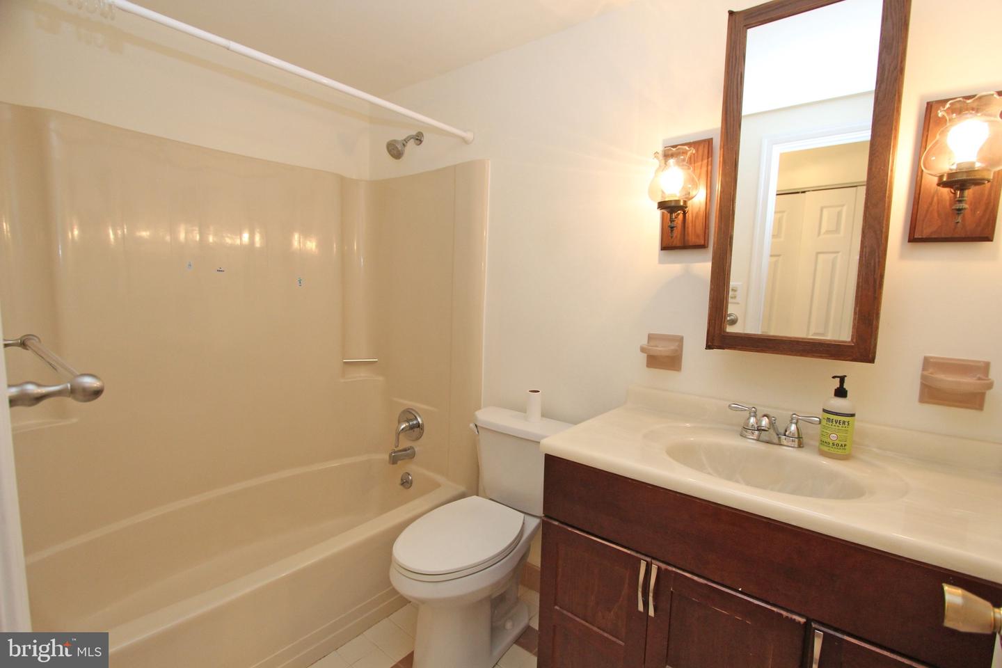 185 Valley Stream Cir Property Photo 13