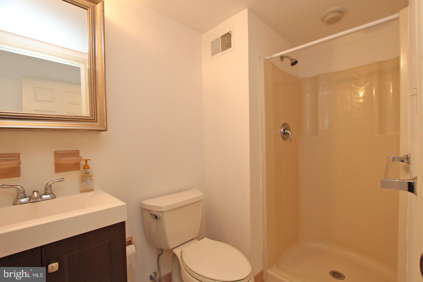 185 Valley Stream Cir Property Photo 15
