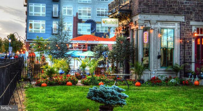 131 Bridge St #1212 Property Photo 66