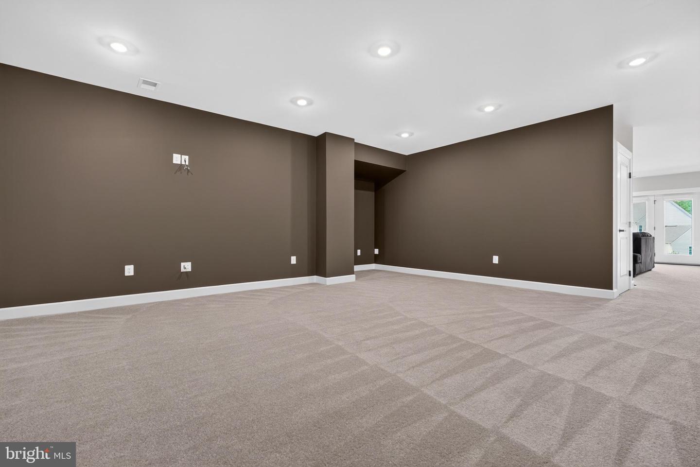 209 Alexis Ct Property Photo 52