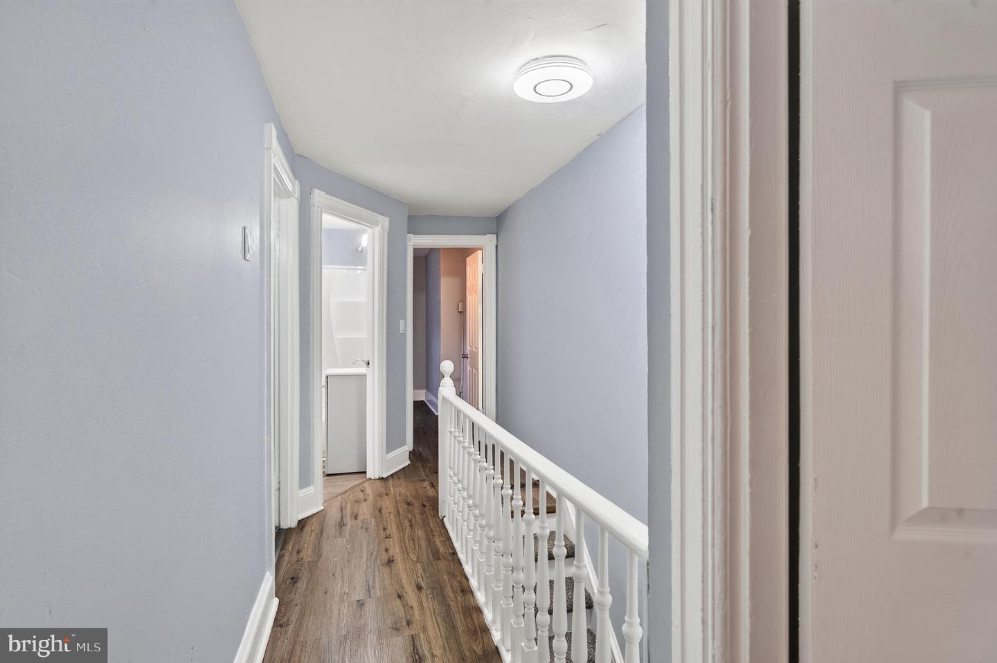 605 Coates St Property Photo 16