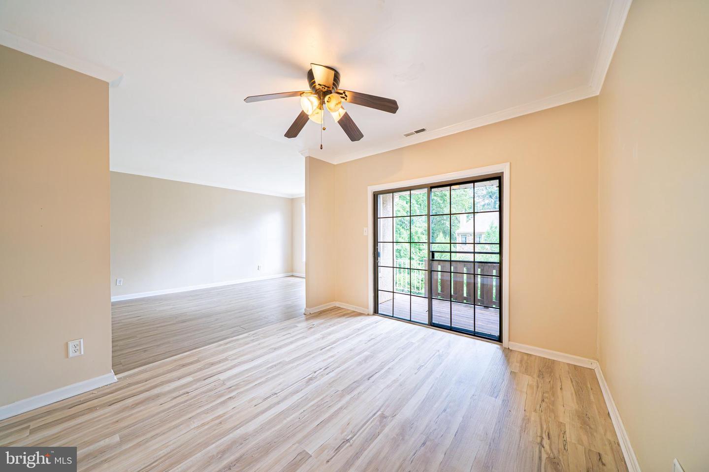 1404 Weatherstone Dr Property Photo 11