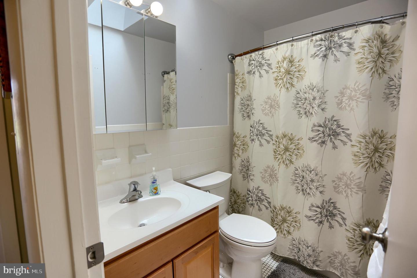 478 Devon Ct #449 Property Photo 58