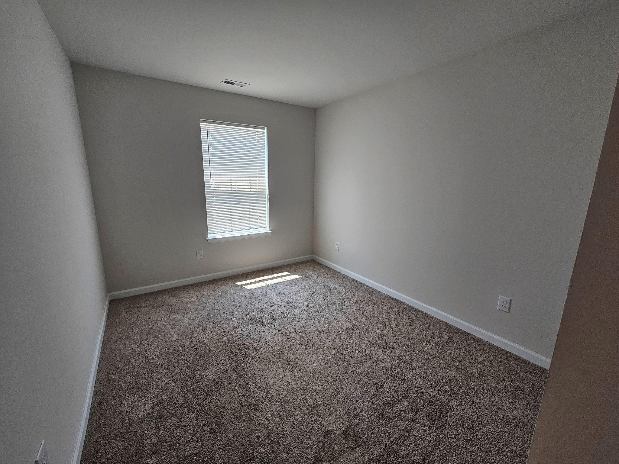 386 Trego Ave Property Photo 12