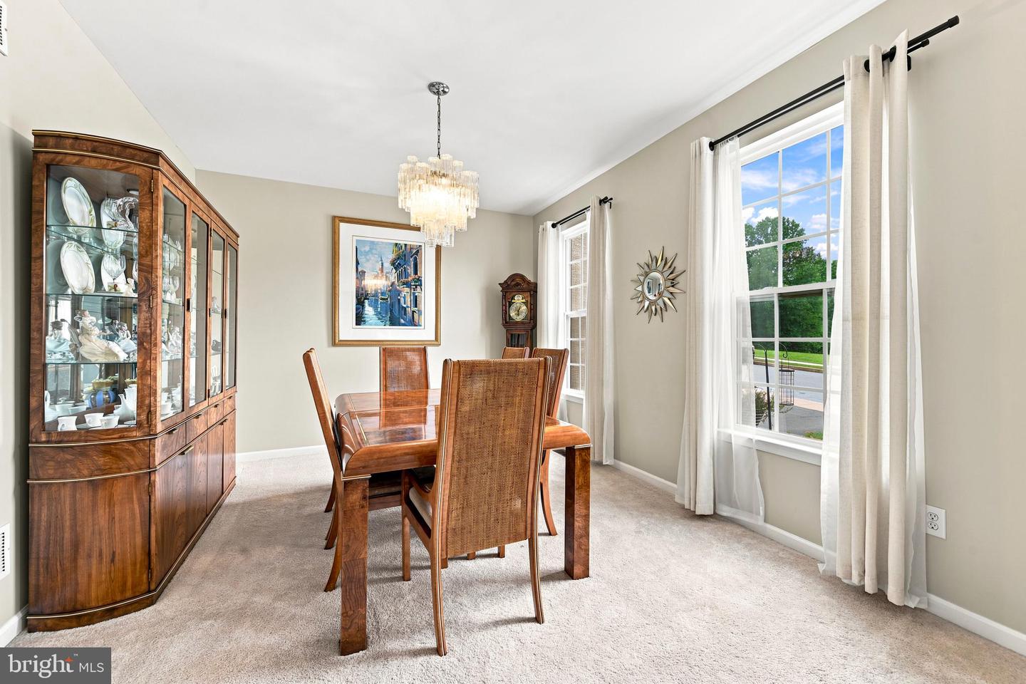 1304 Northumberland Rd Property Photo 6