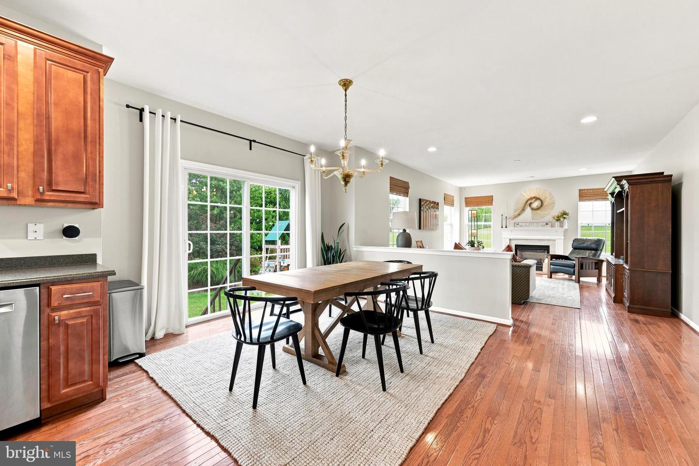 1304 Northumberland Rd Property Photo 12