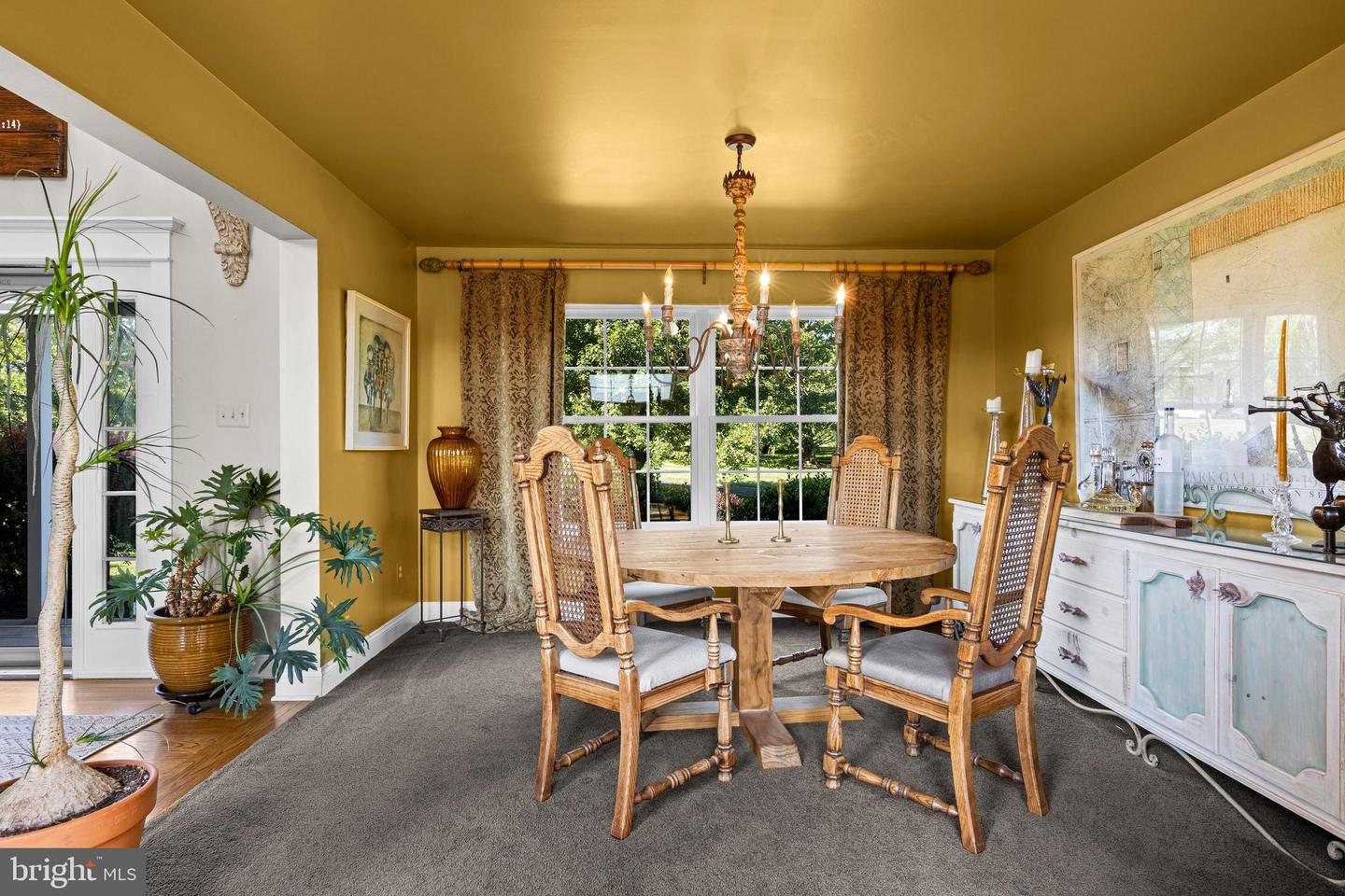 6 E Hunter Creek Ln Property Photo 16