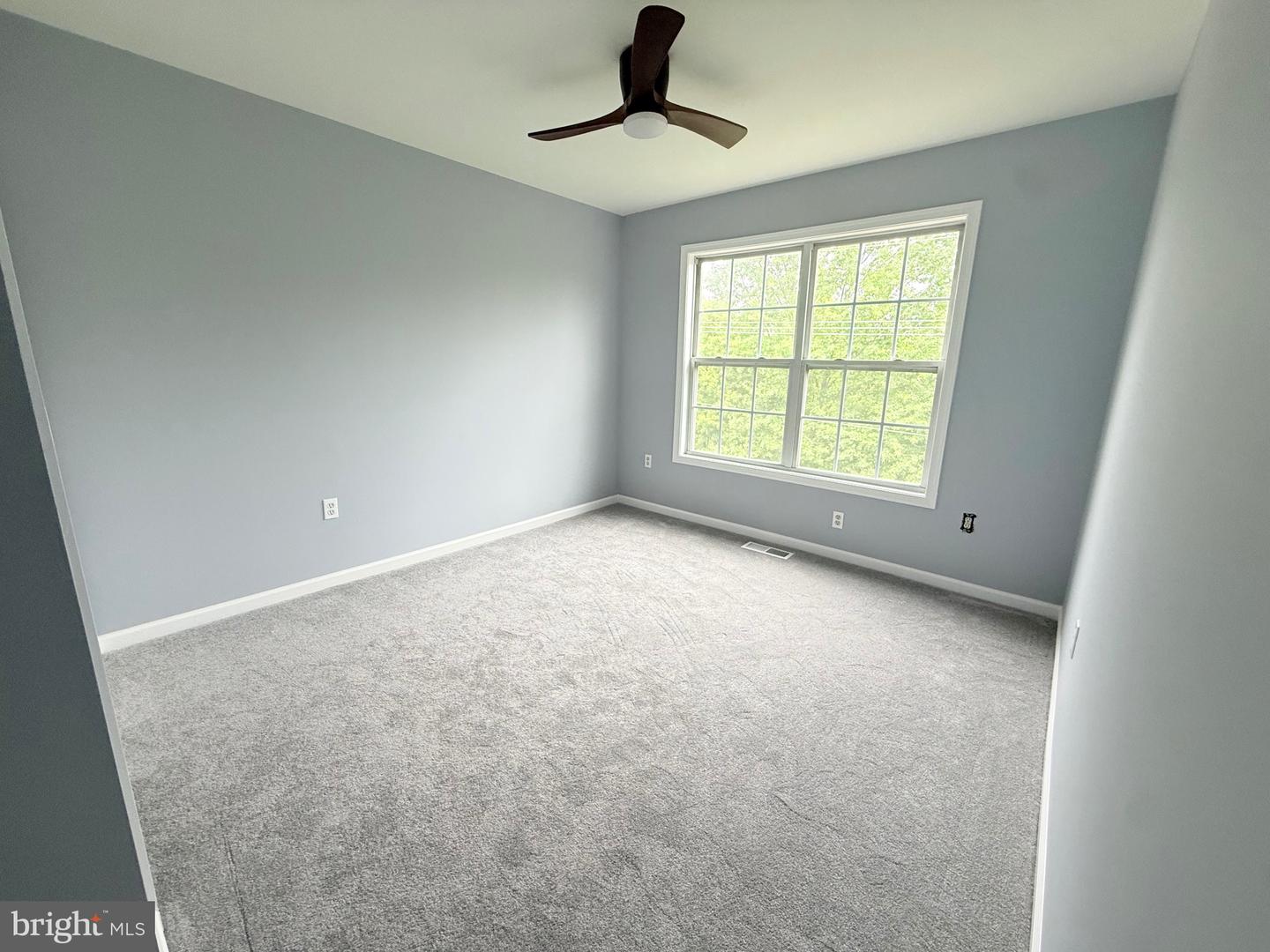 246 Roosevelt Ave Property Photo 15