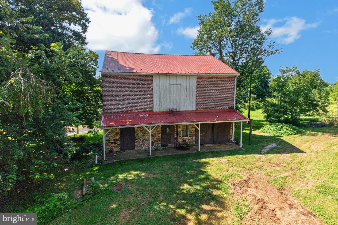 470 Rosehill Rd Property Photo 46