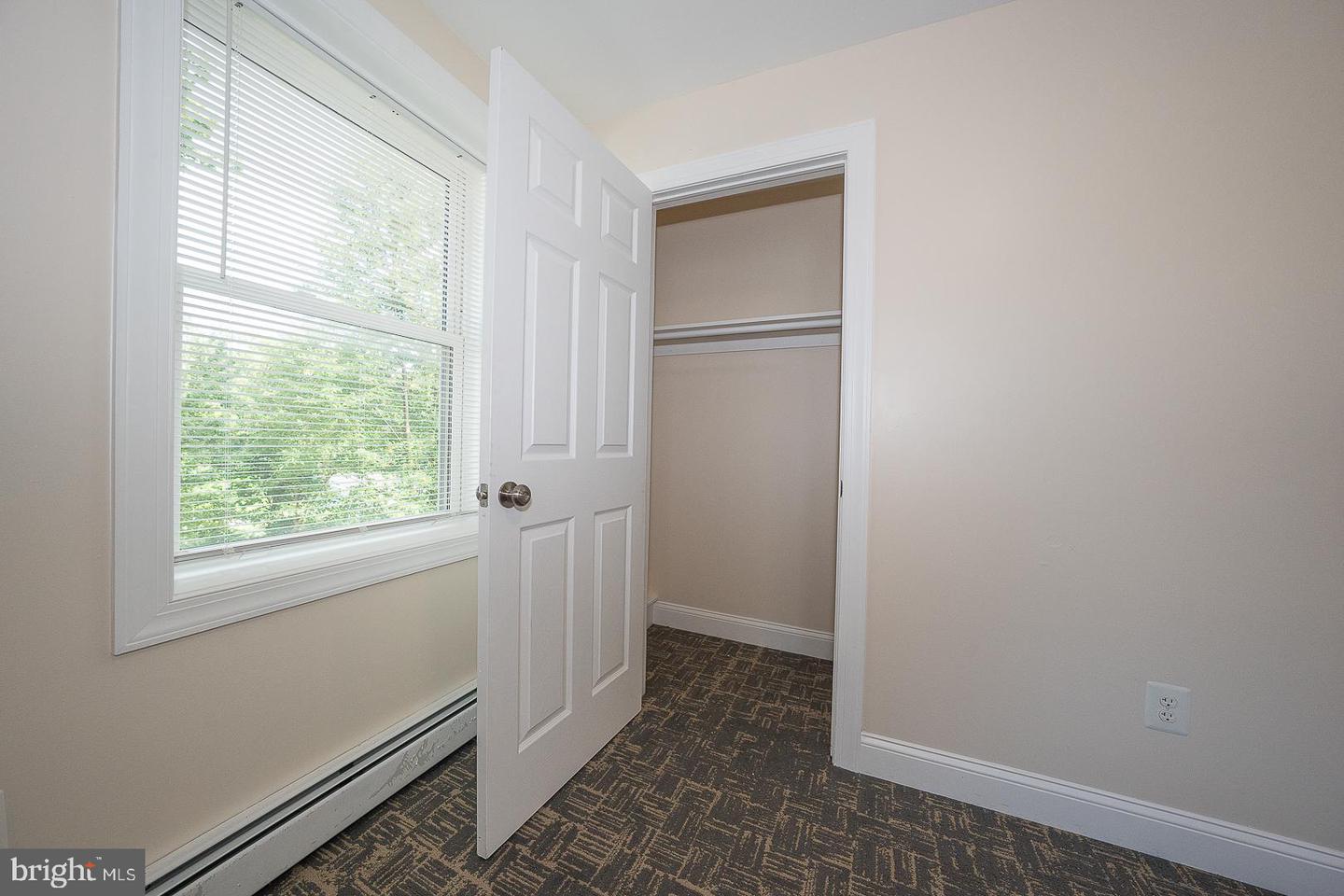 107 W Circular Ave Property Photo 31
