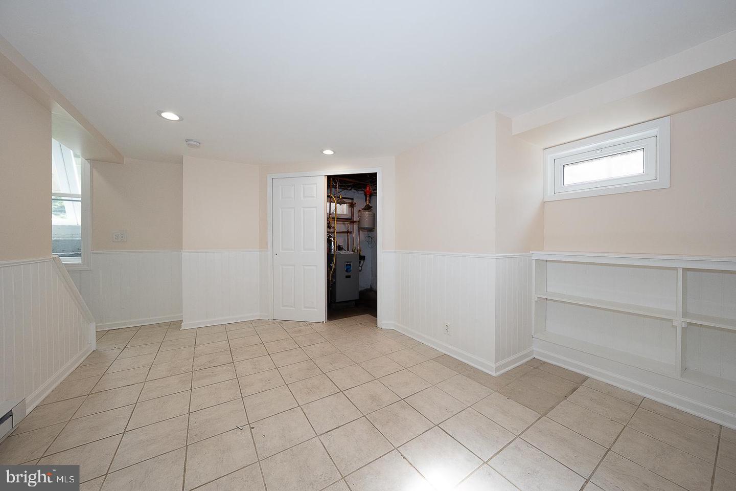 107 W Circular Ave Property Photo 50