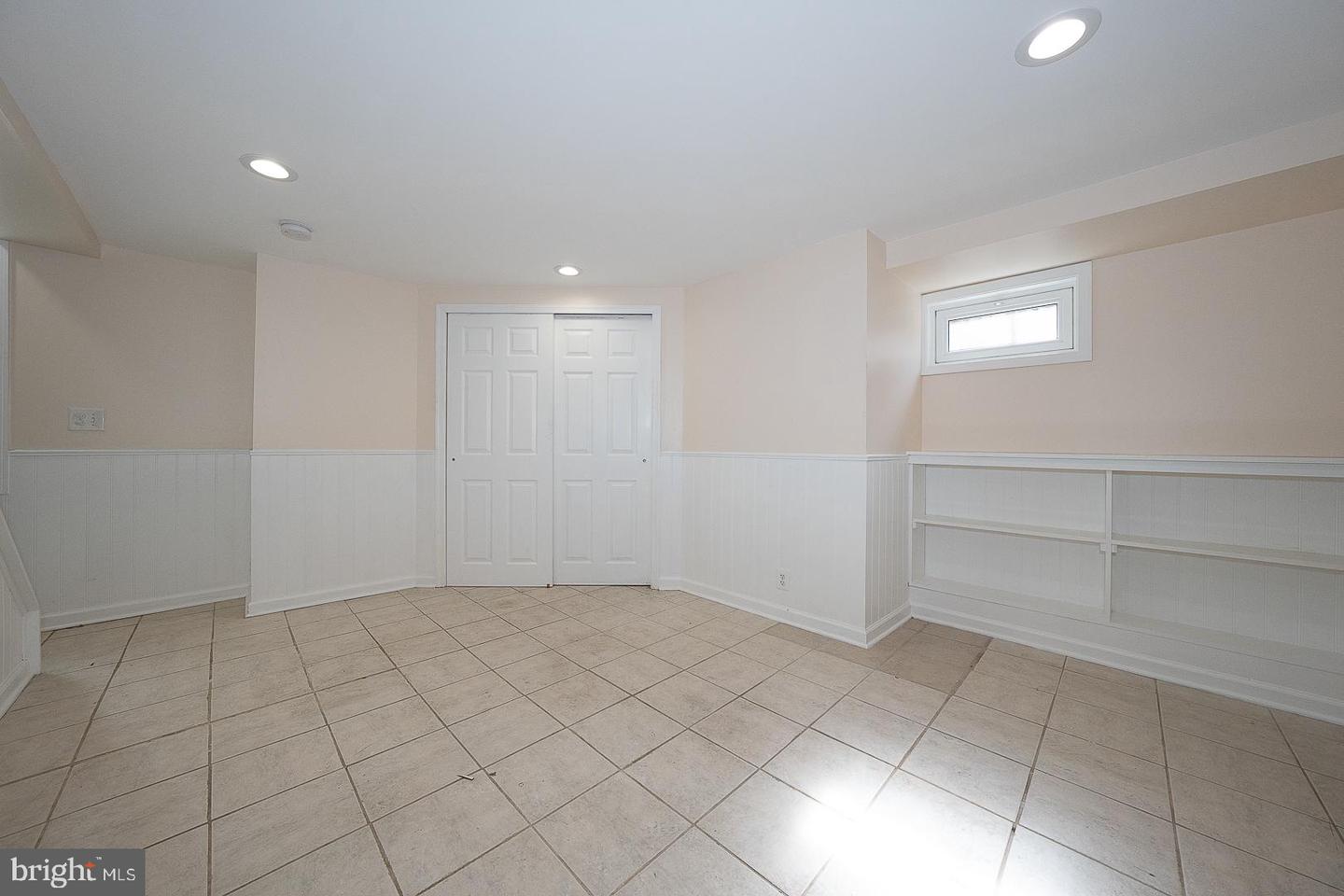 107 W Circular Ave Property Photo 53