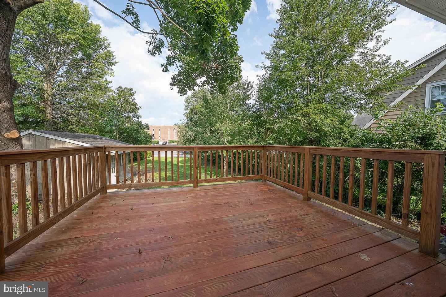 107 W Circular Ave Property Photo 57