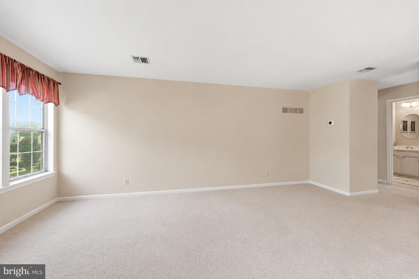 700 Bradford Ter #184 Property Photo 6