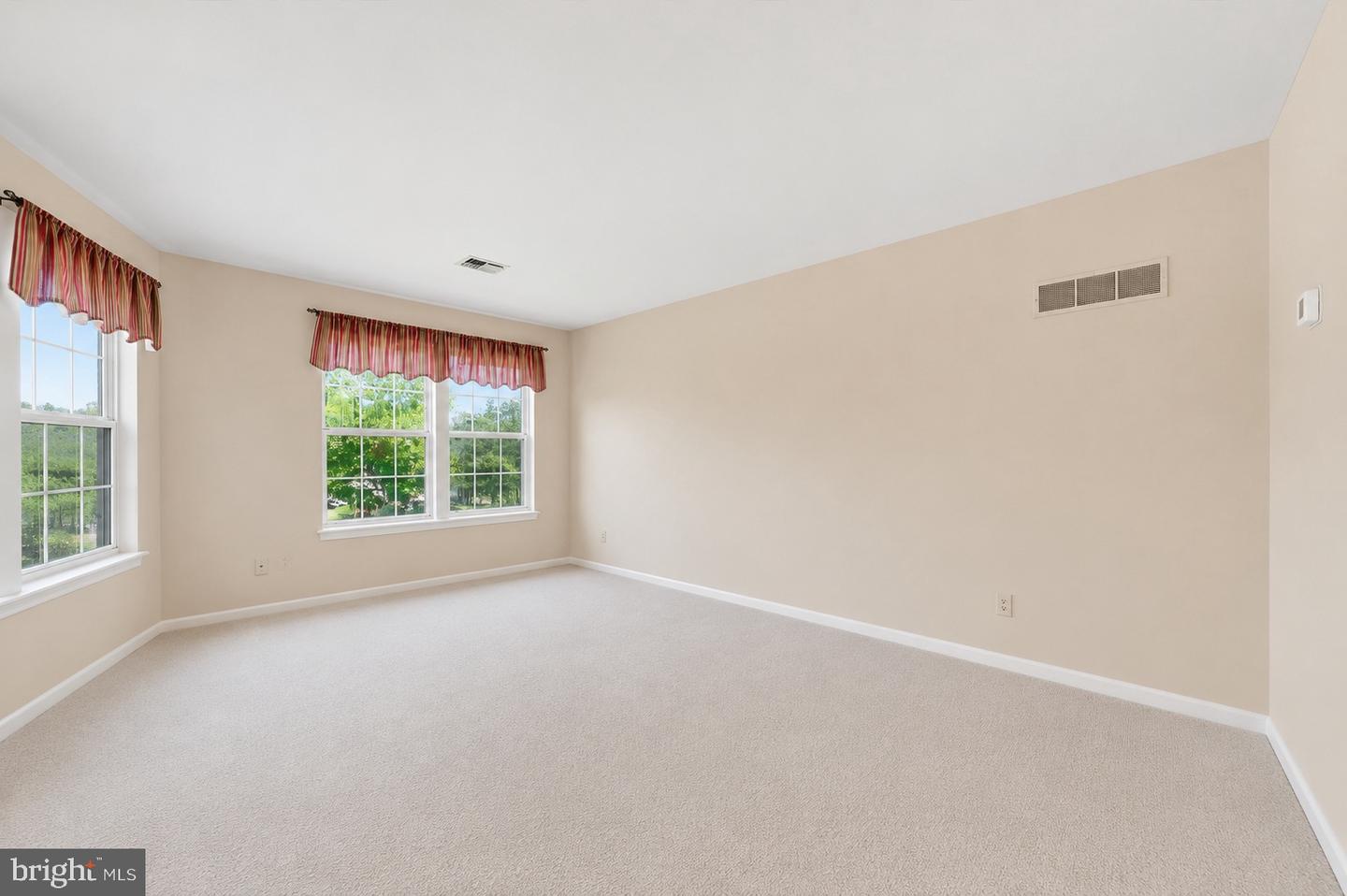700 Bradford Ter #184 Property Photo 7